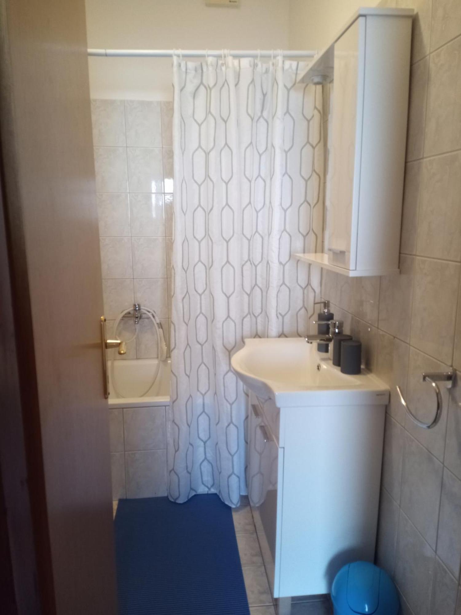 Apartmani Alma Póla Kültér fotó