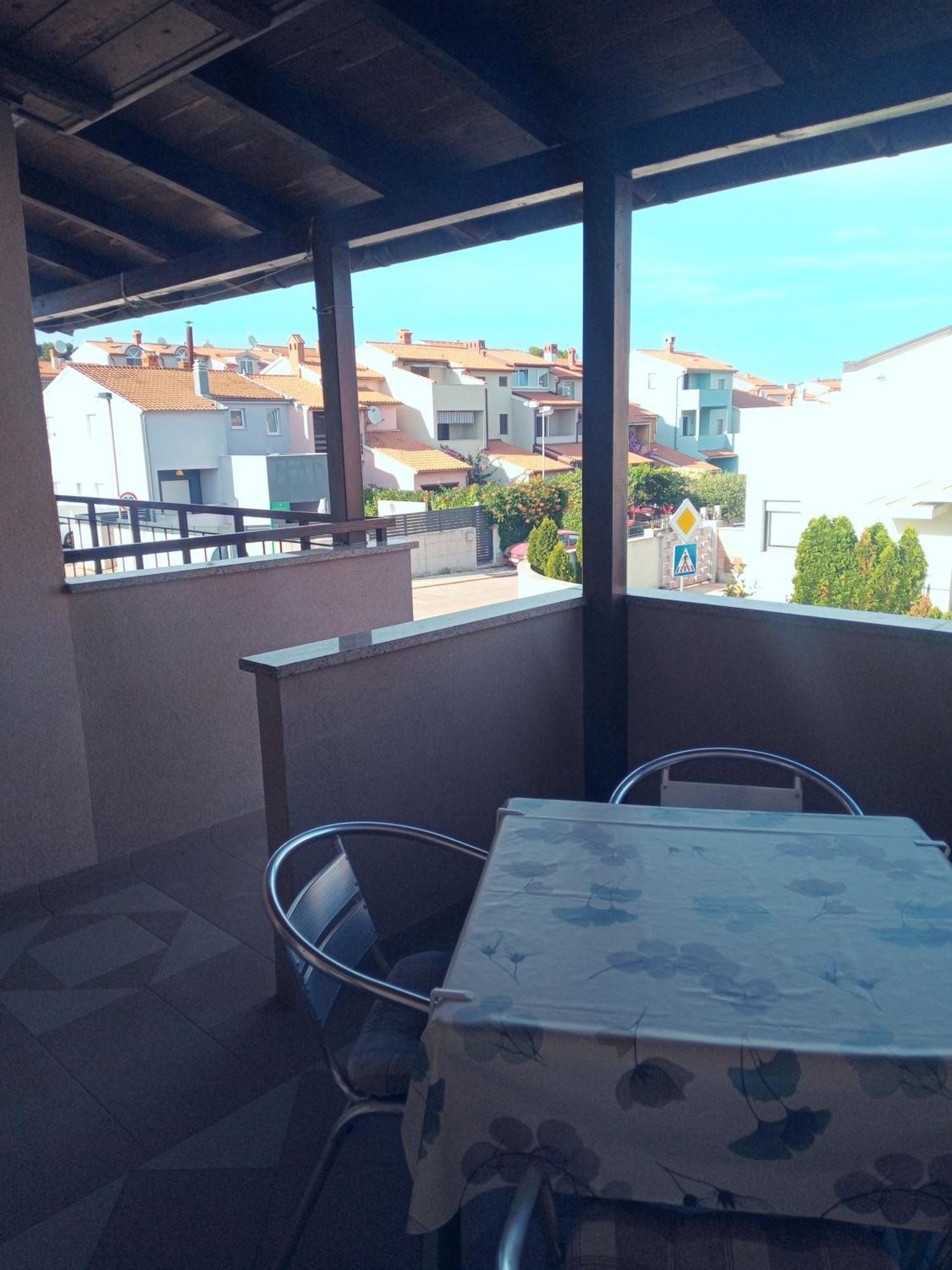 Apartmani Alma Póla Kültér fotó